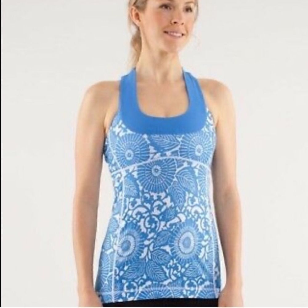 Lululemon scoop neck tank 